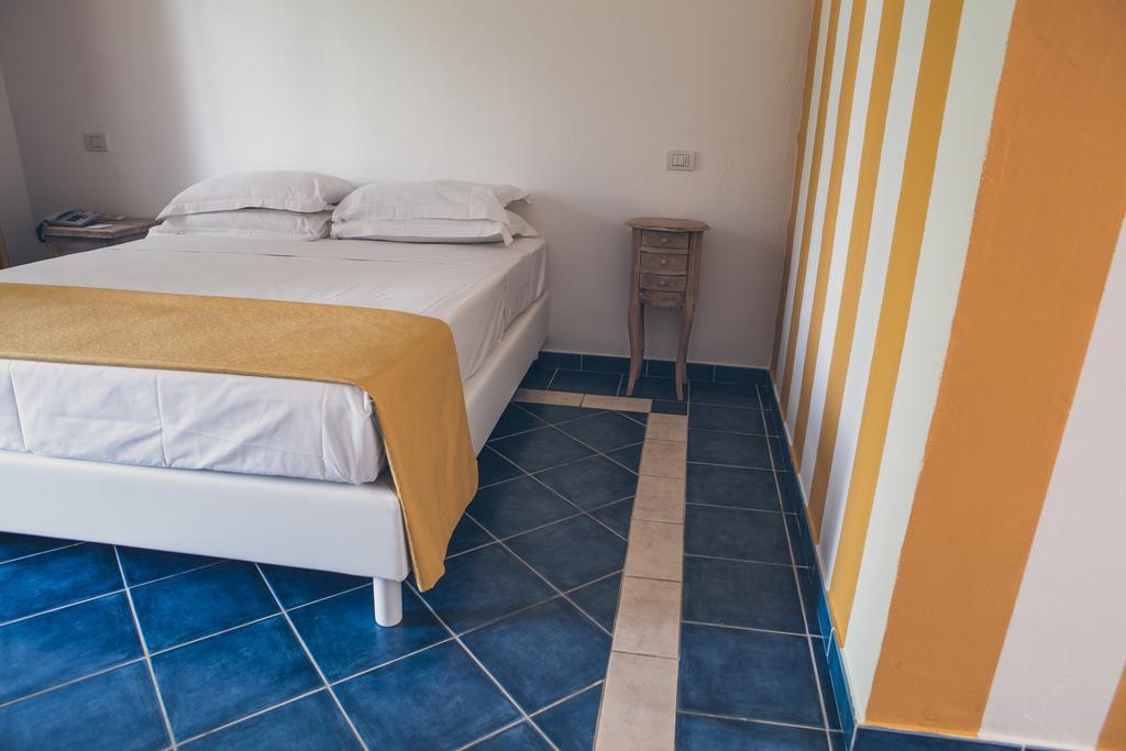 Papillo Resort Borgo Antico ซานปันตาเลโอ ภายนอก รูปภาพ