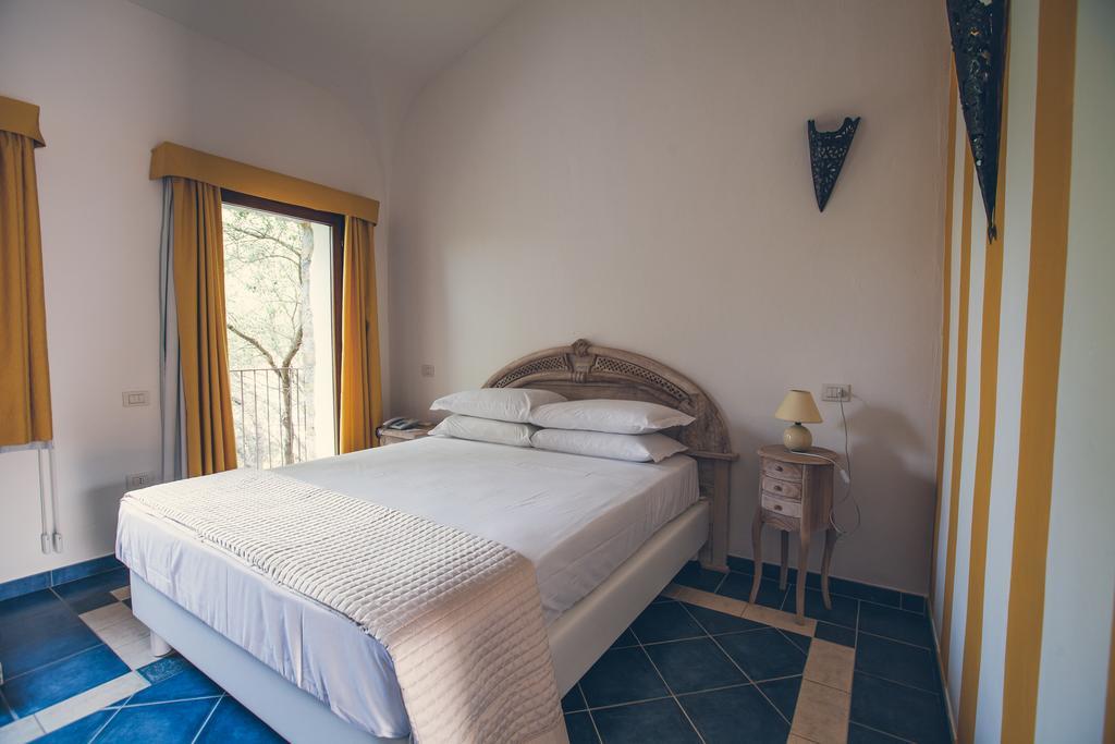 Papillo Resort Borgo Antico ซานปันตาเลโอ ภายนอก รูปภาพ