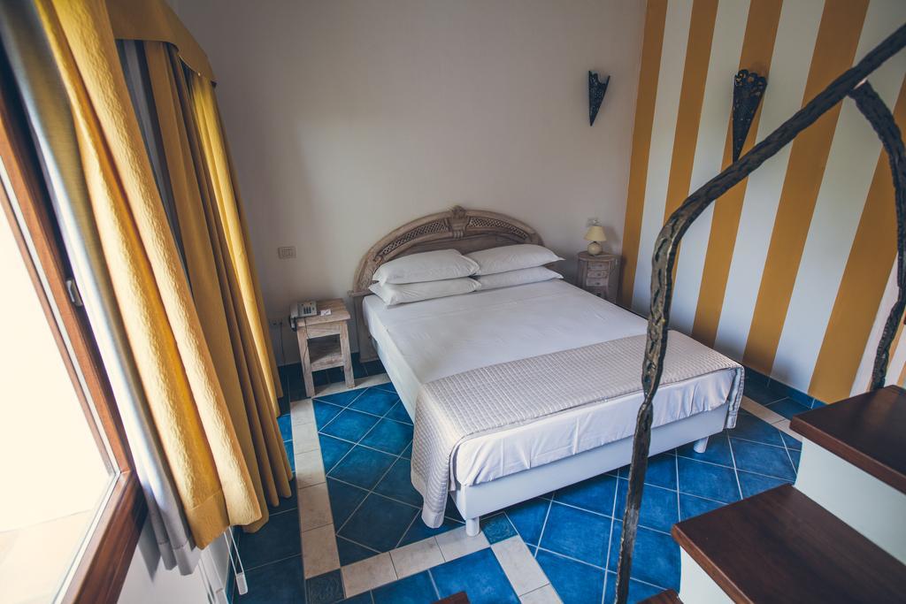 Papillo Resort Borgo Antico ซานปันตาเลโอ ภายนอก รูปภาพ