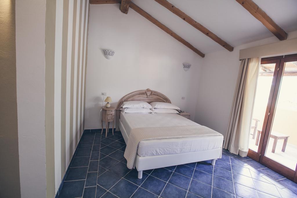 Papillo Resort Borgo Antico ซานปันตาเลโอ ภายนอก รูปภาพ